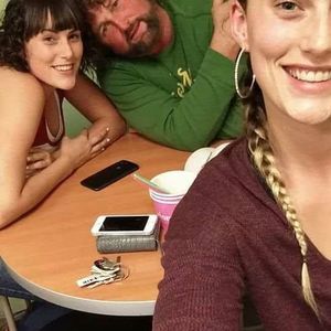 Meet your Posher, Loren